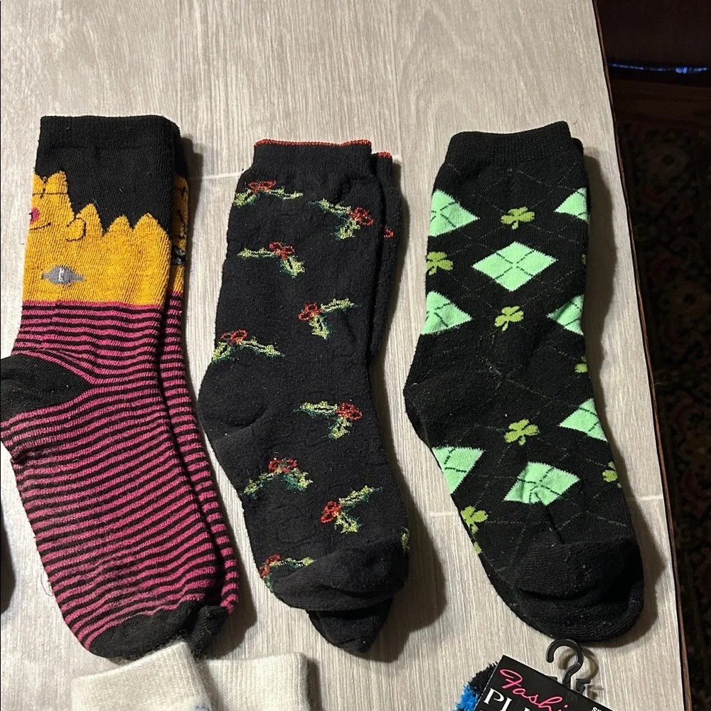 Colorful Patterned Women's novelty Socks Set - Picture 7 of 14